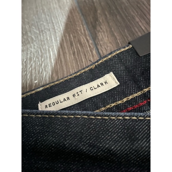 BRAND NEW JACK AND JONES JEANS - Picture 3 of 5